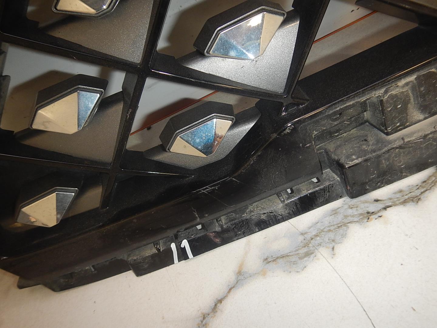 Решетка радиатора