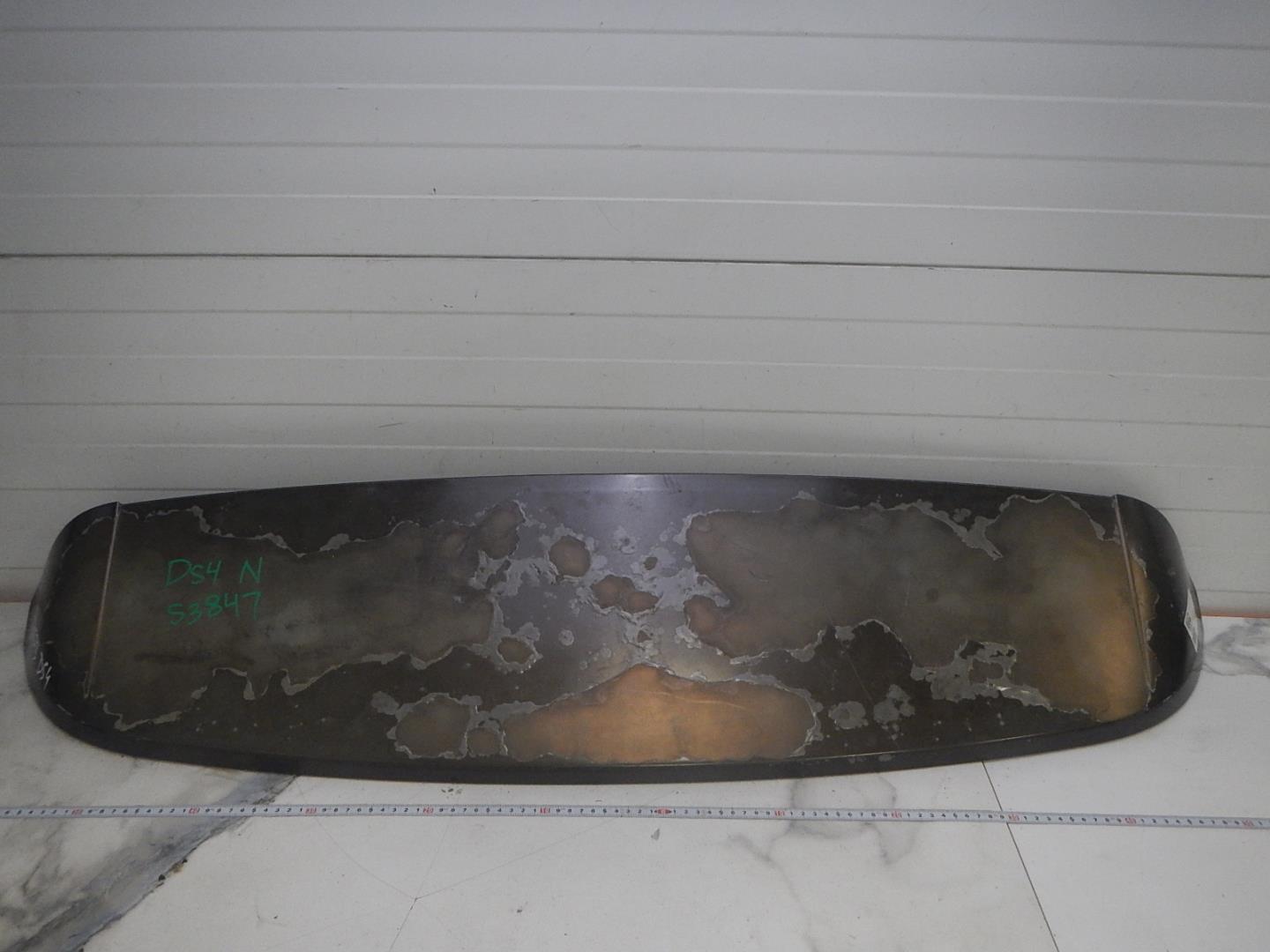 Спойлер (дефлектор) крышки багажника