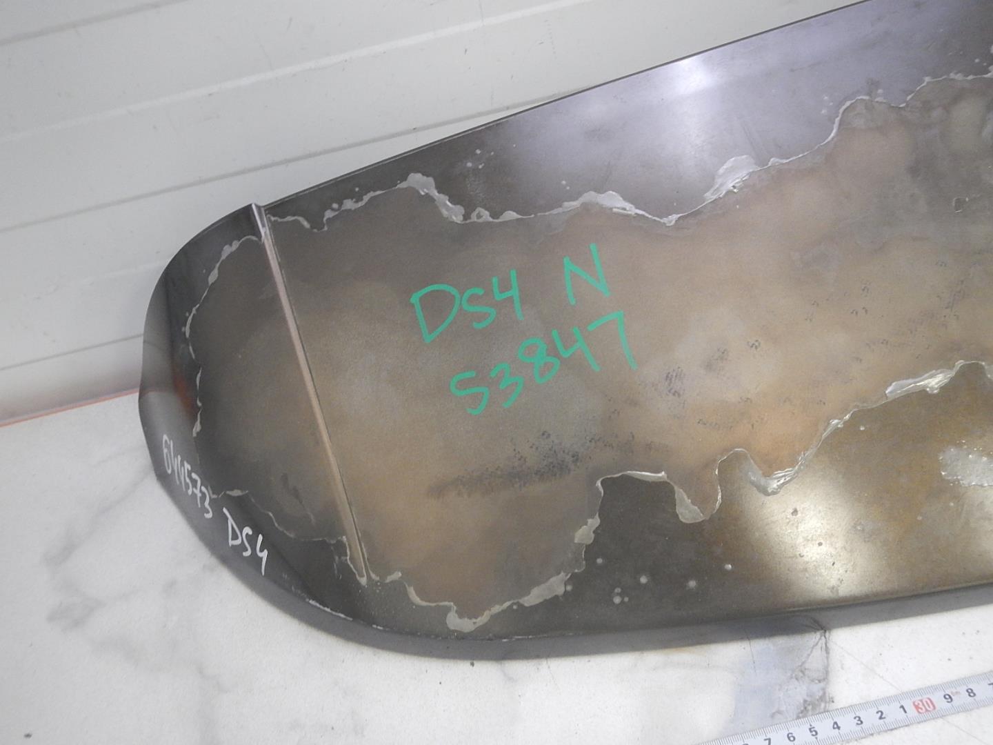 Спойлер (дефлектор) крышки багажника