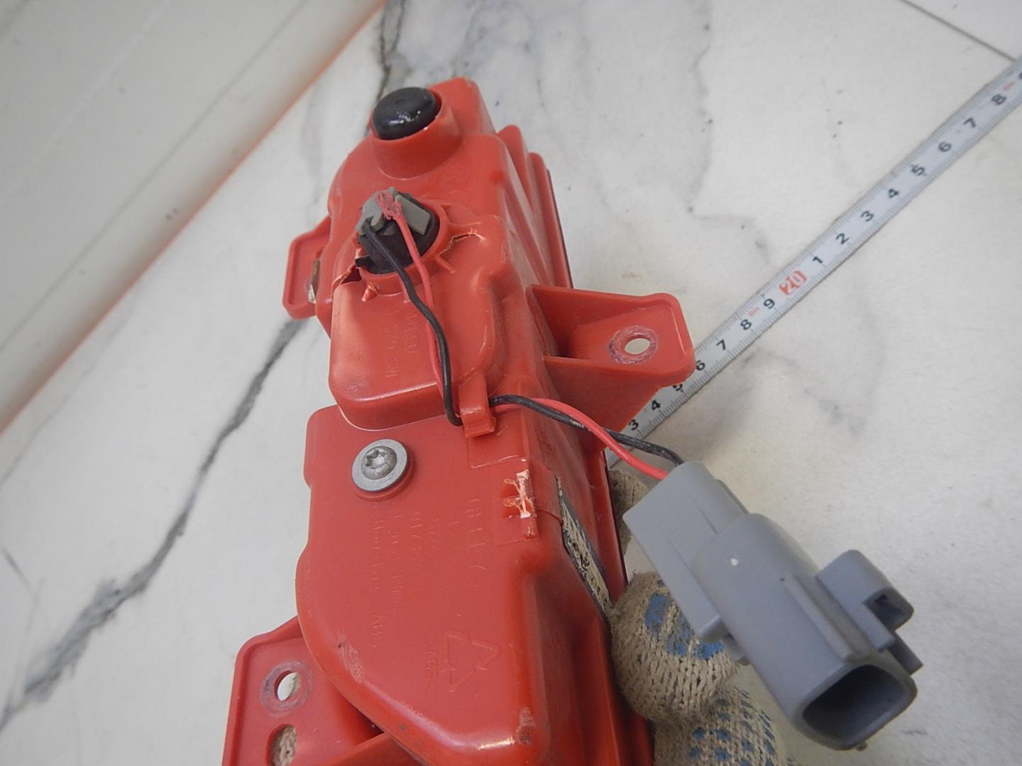 Фонарь задний противотуманный