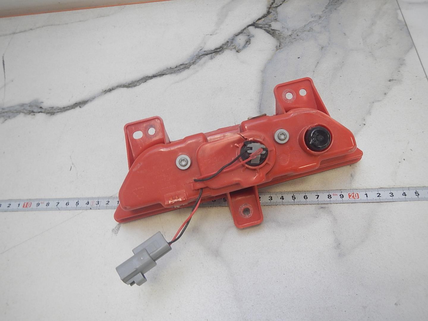 Фонарь задний противотуманный