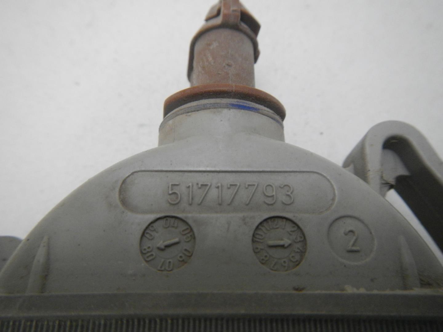 Указатель поворота правый