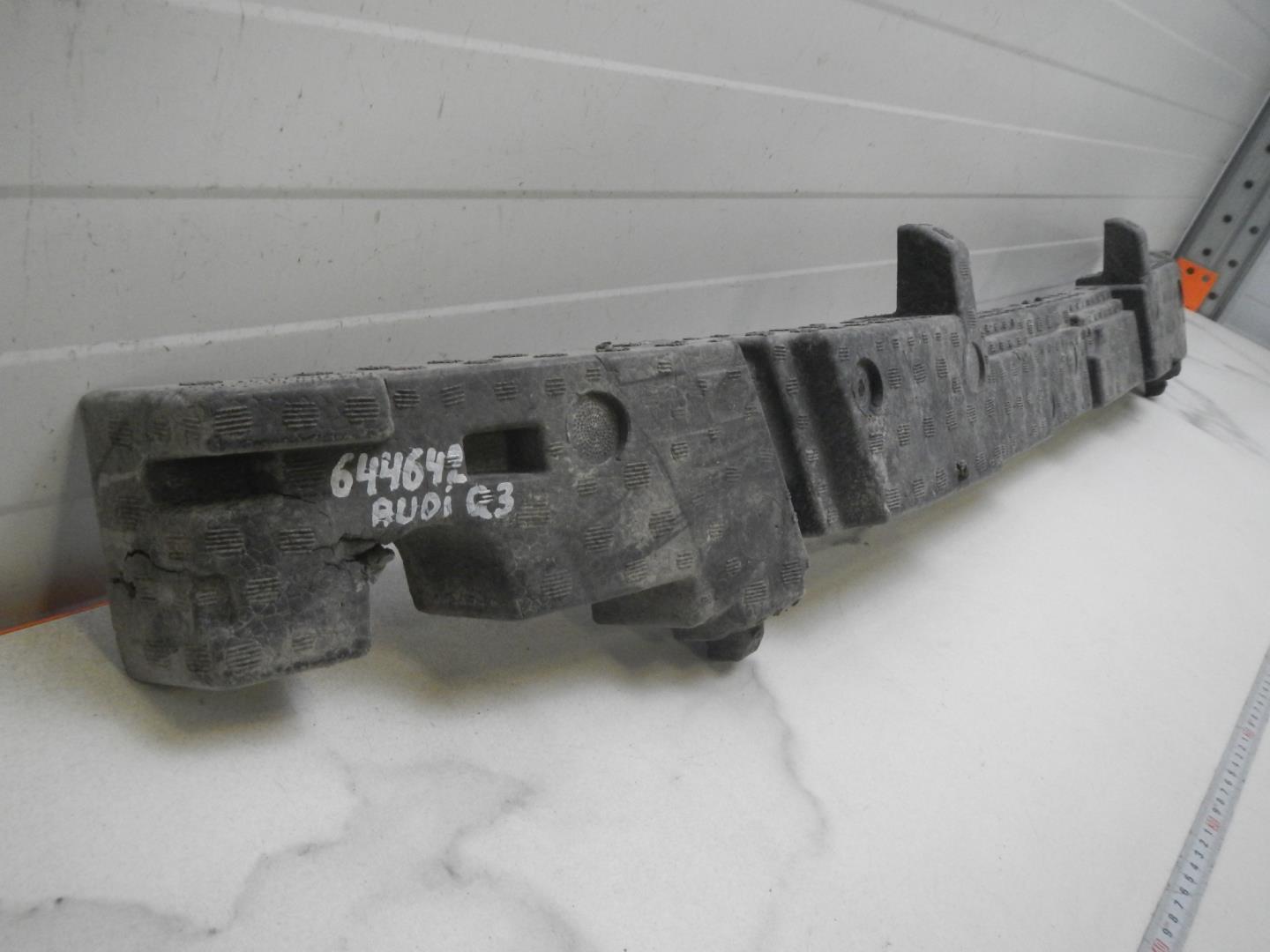 Наполнитель переднего бампера