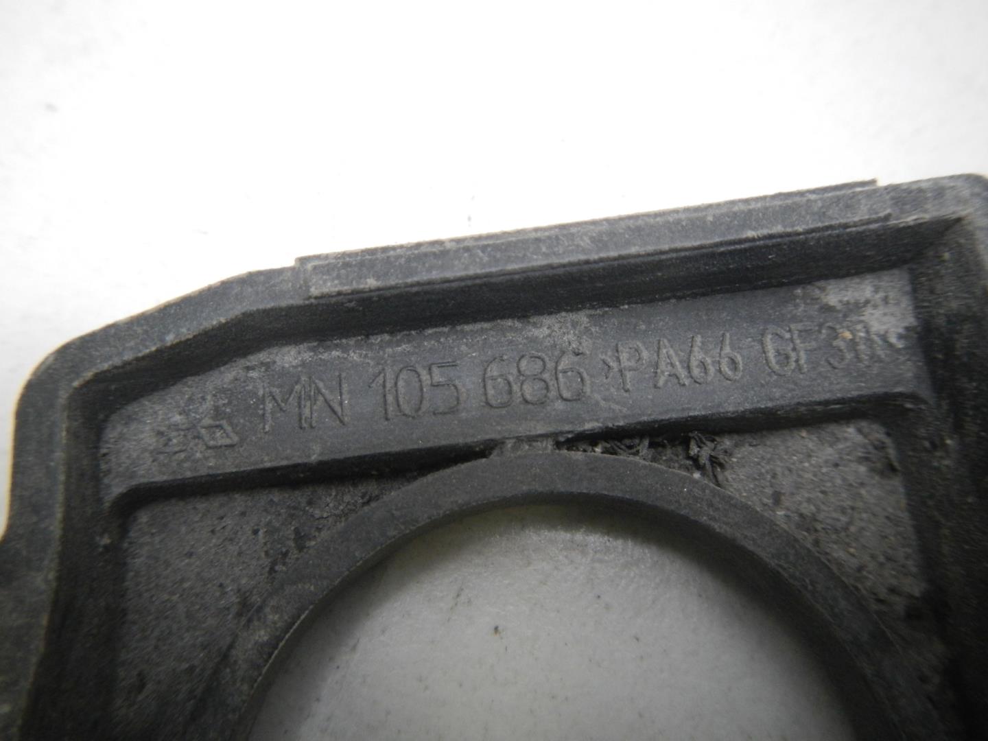 Кронштейн радиатора