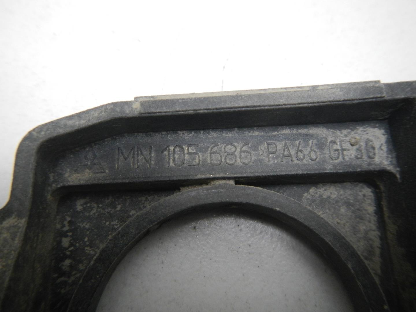 Кронштейн радиатора