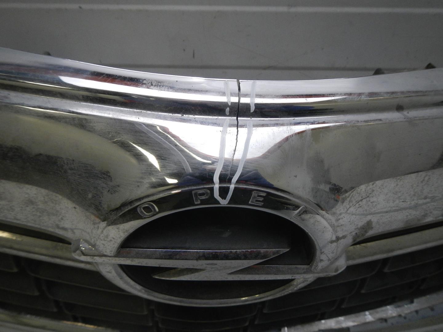 Решетка радиатора