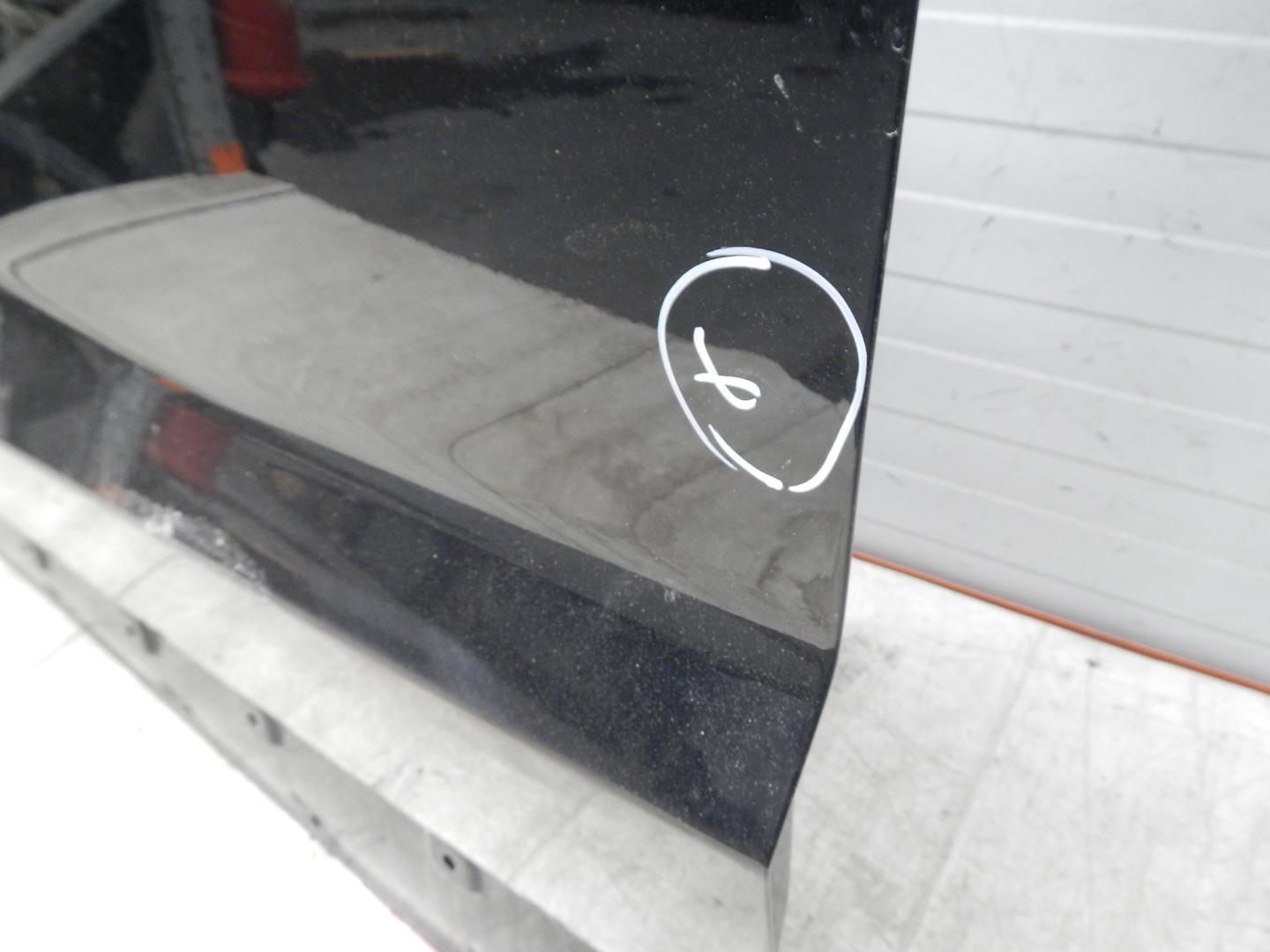 Дверь передняя левая