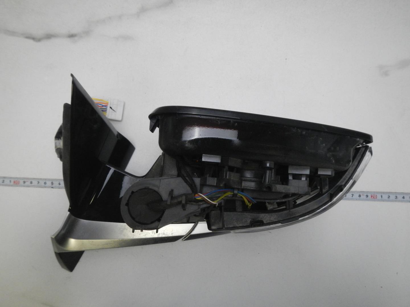 Зеркало левое электрическое