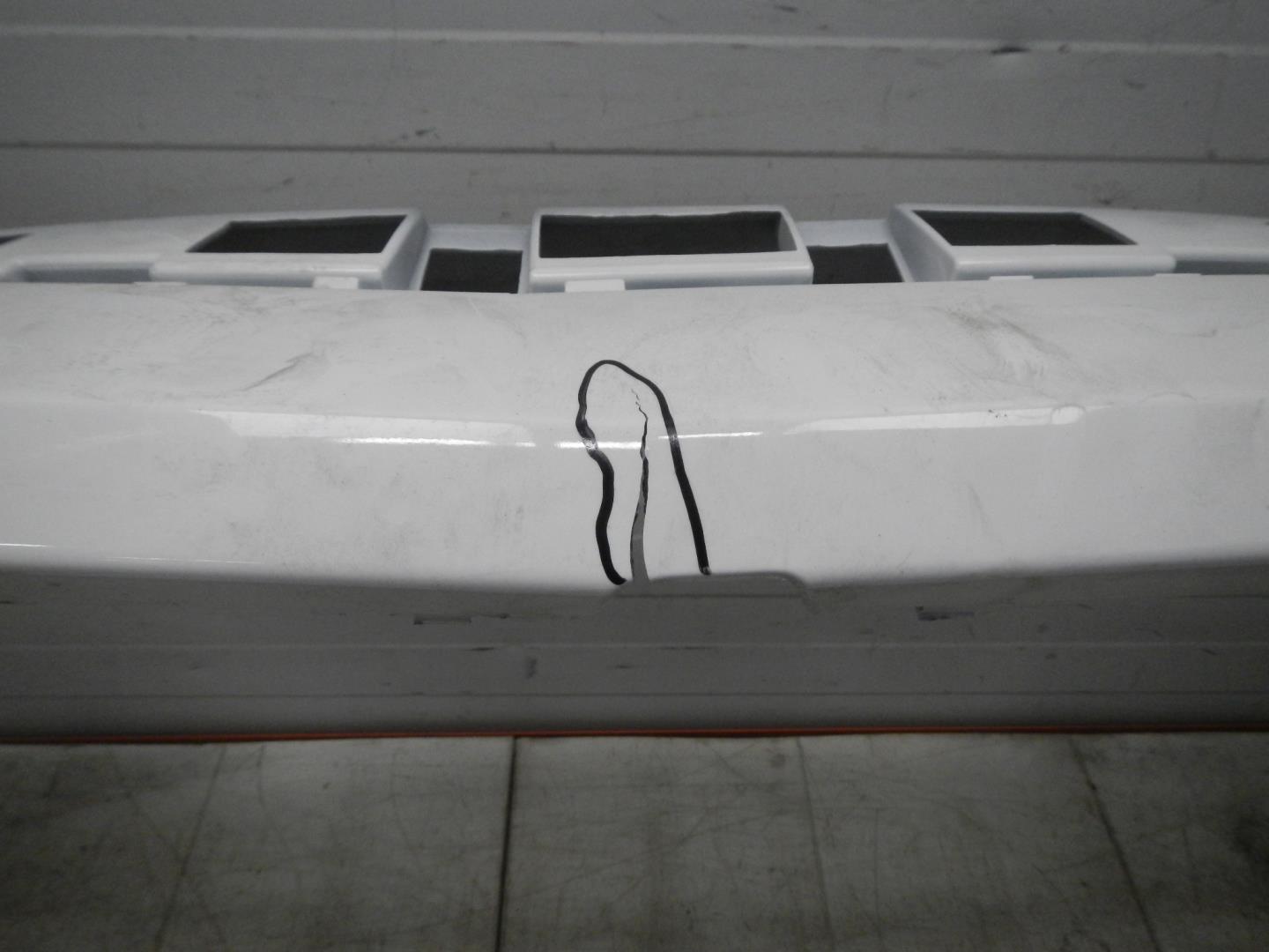 Бампер передний