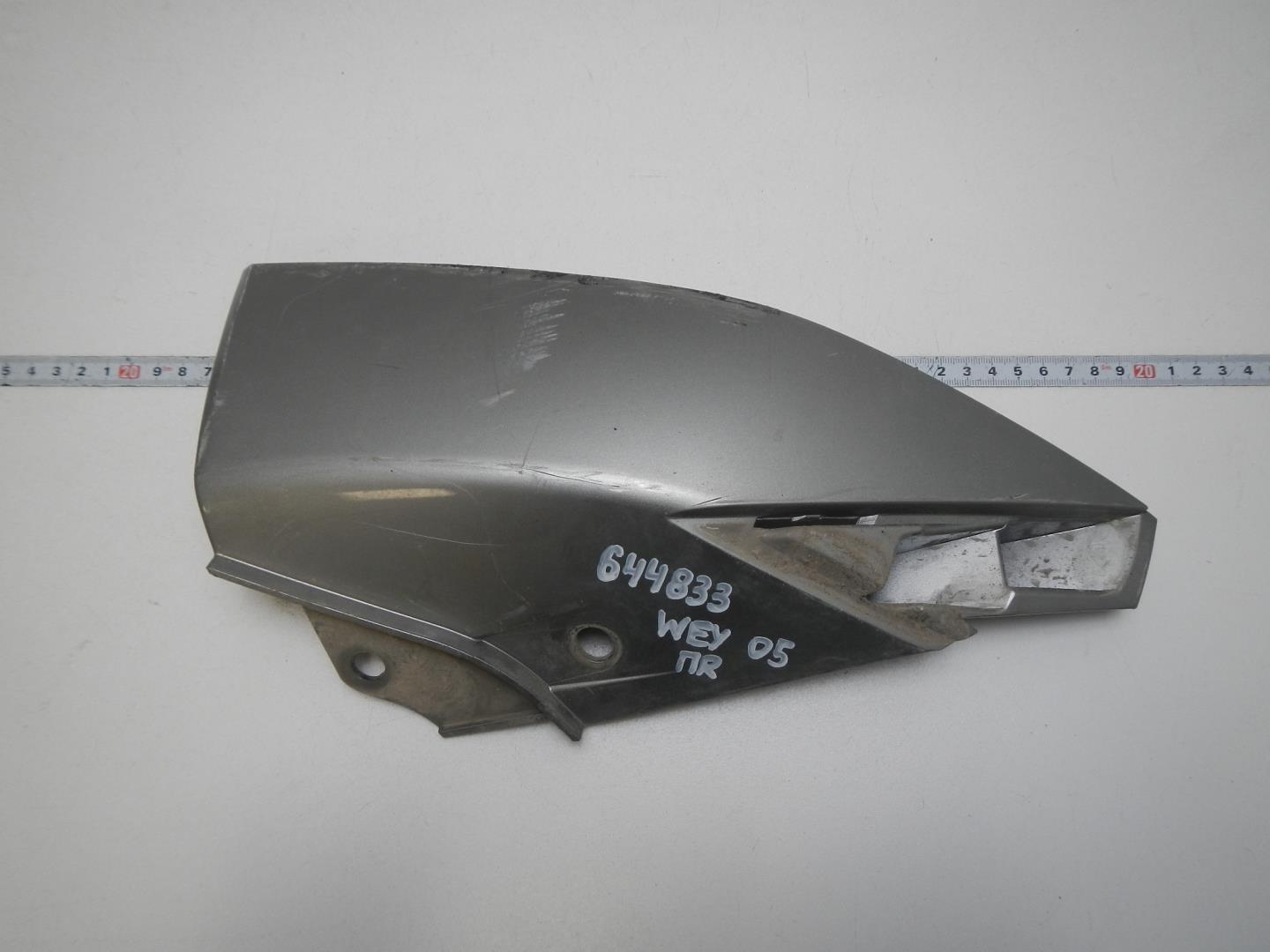 Накладка переднего бампера правая