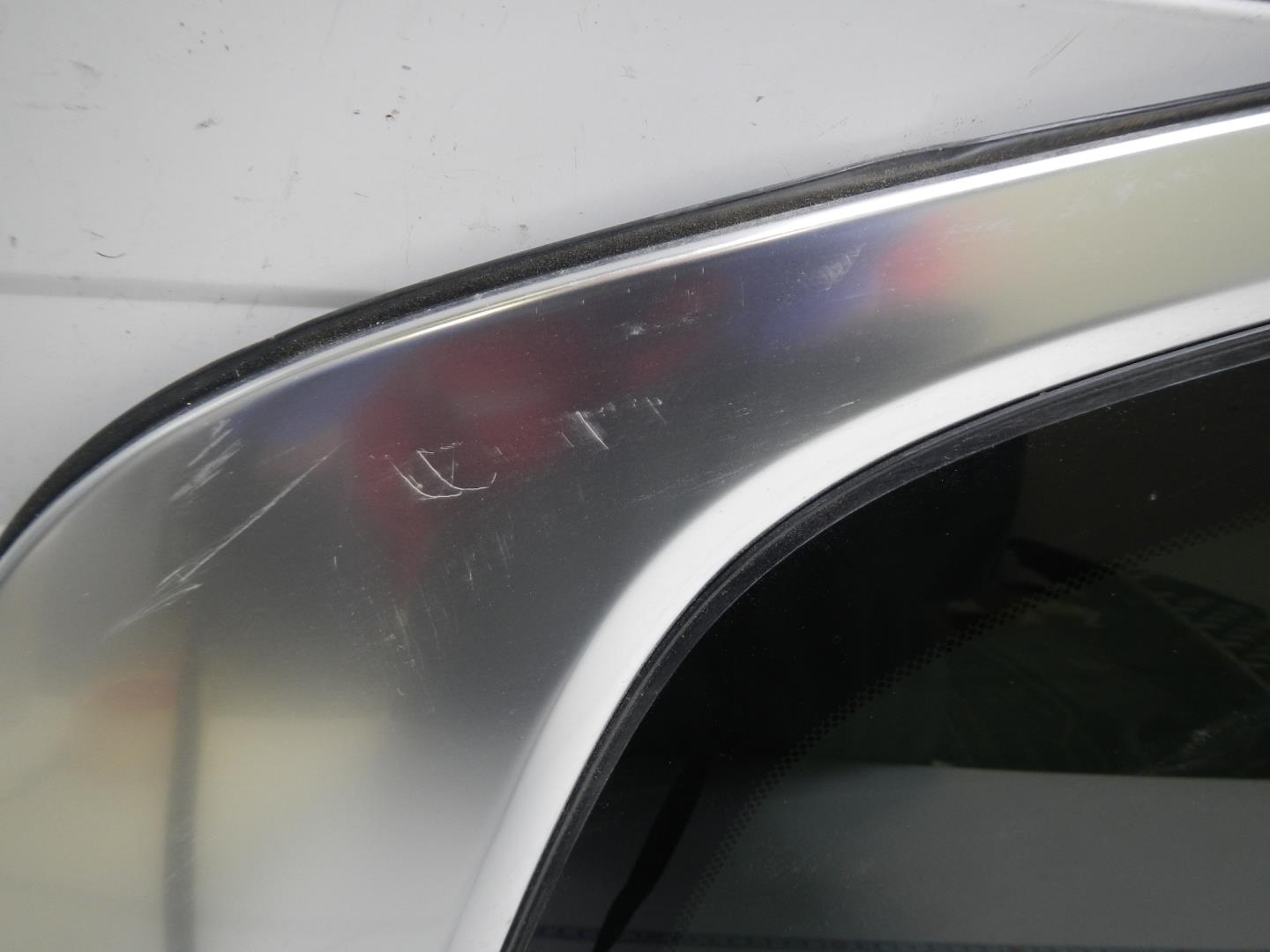 Стекло кузовное глухое правое