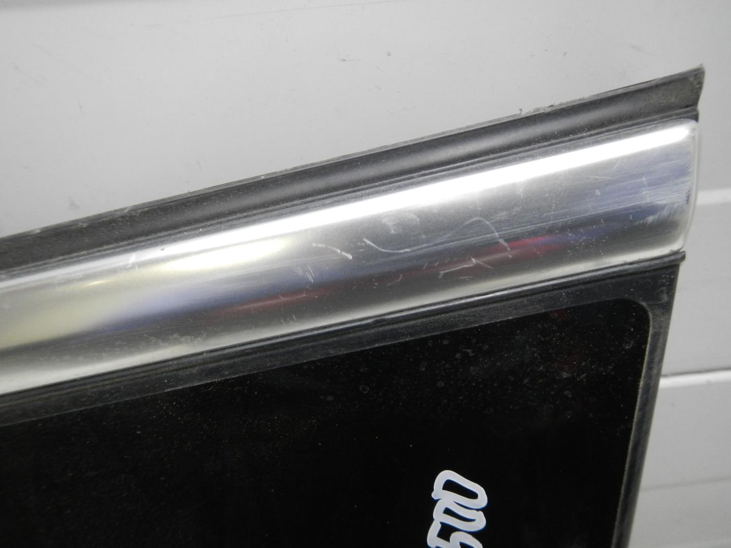 Стекло кузовное глухое правое