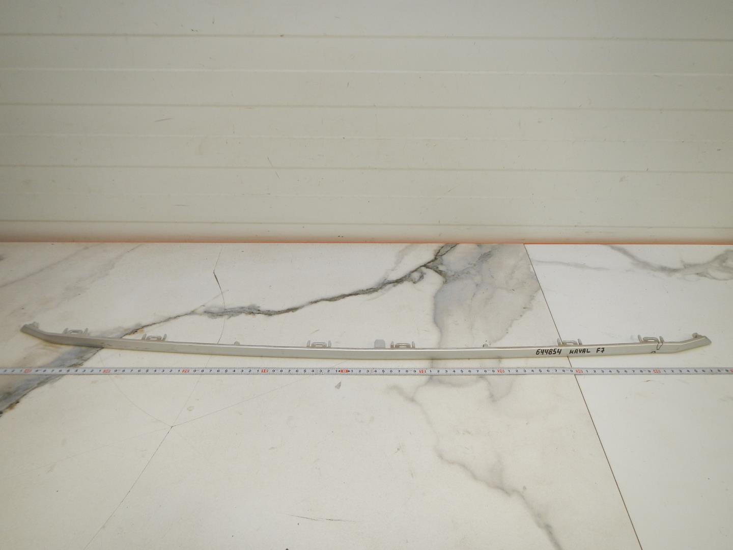 Молдинг заднего бампера