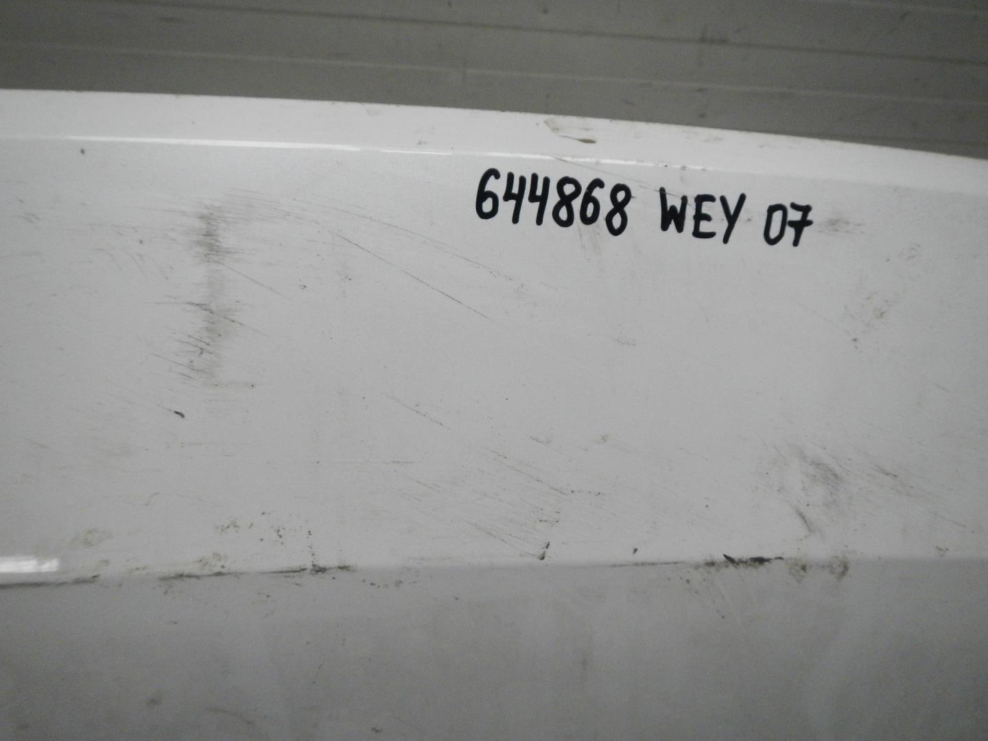 Накладка переднего бампера