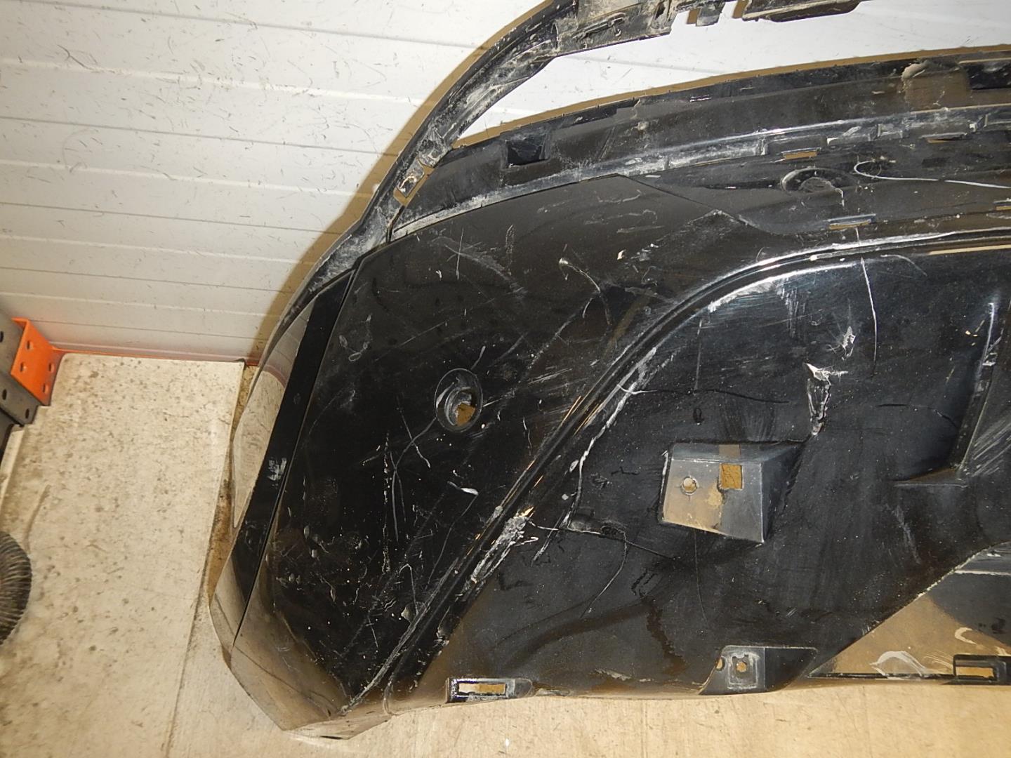 Бампер задний