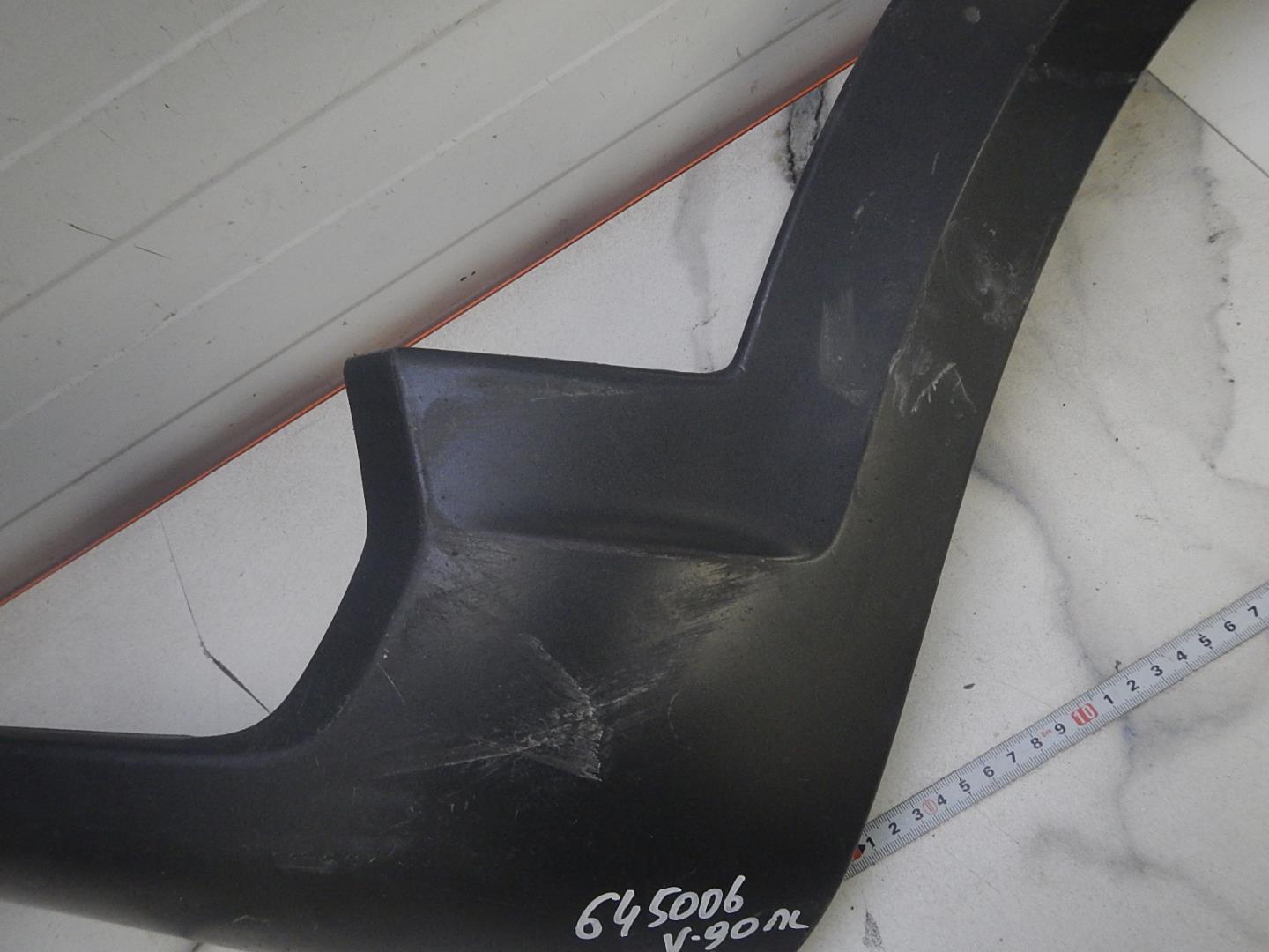 Накладка переднего бампера левая