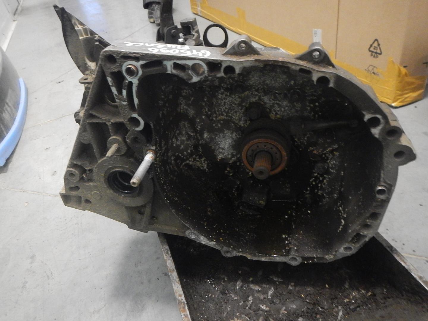 МКПП (механическая коробка переключения передач)