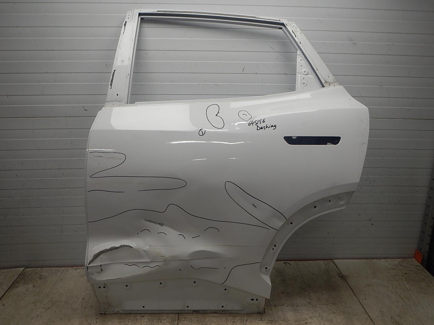 Дверь задняя левая