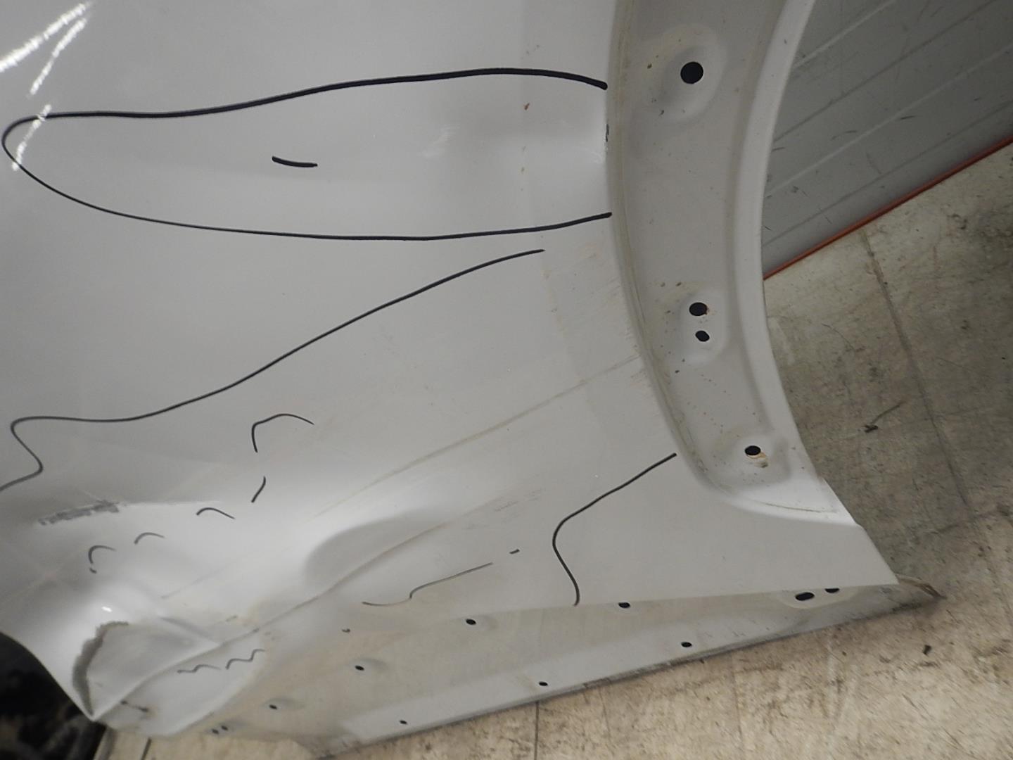 Дверь задняя левая