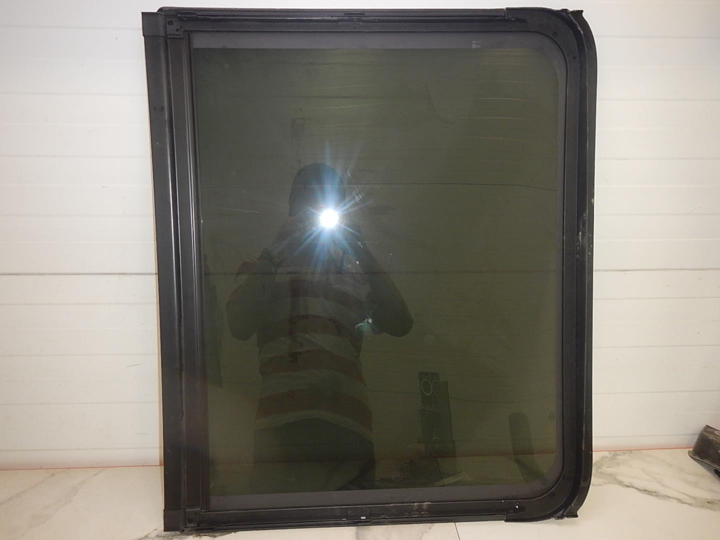 Стекло люка