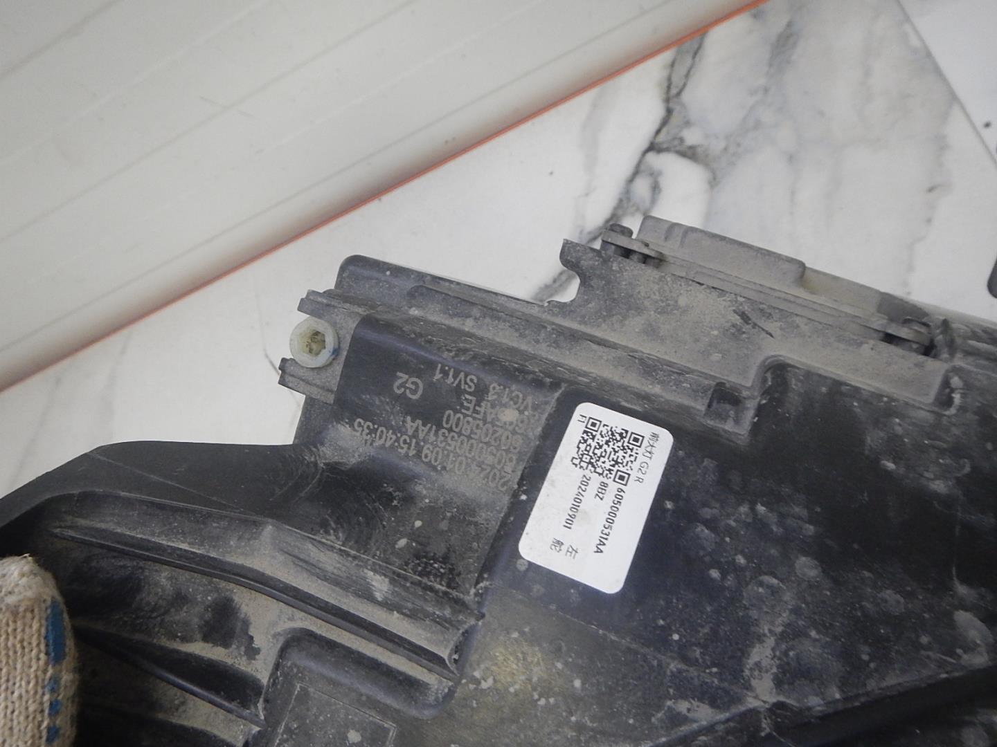 Фара правая