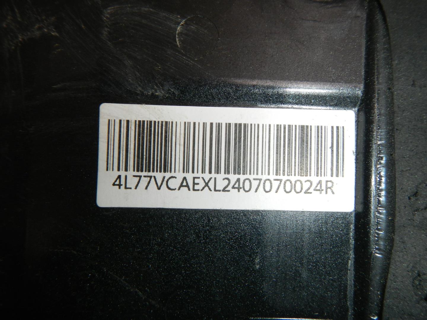 Стекло кузовное глухое правое