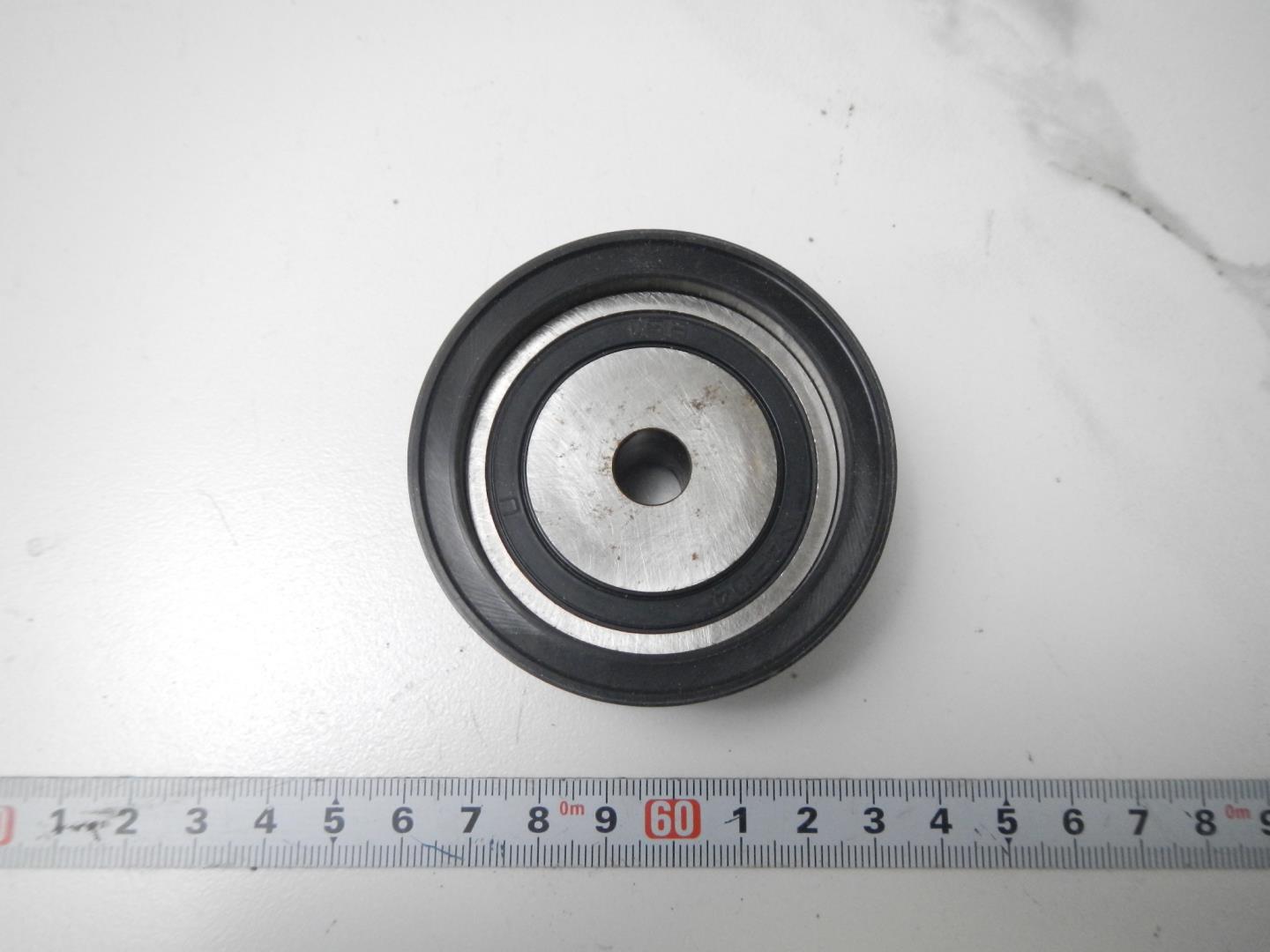 Ролик-натяжитель