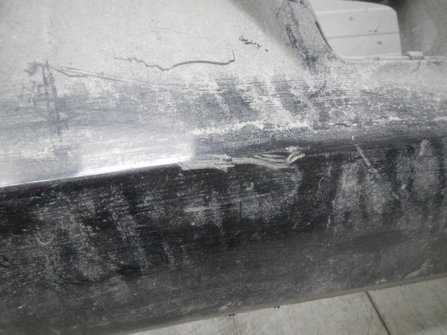 Бампер задний