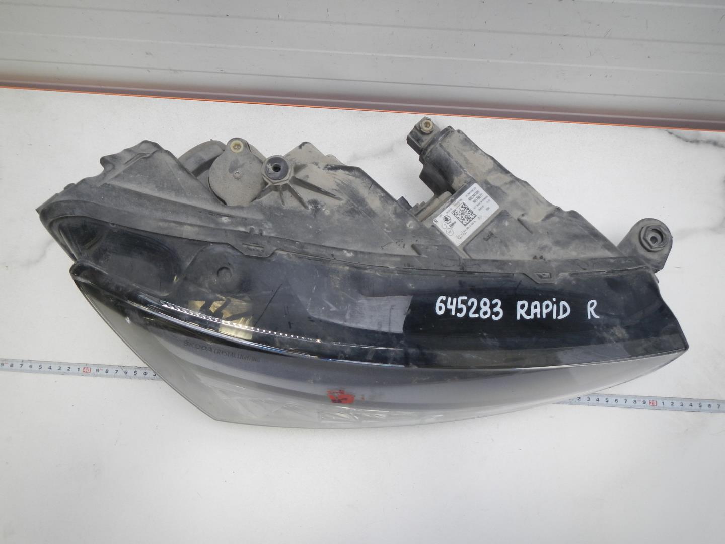 Фара правая