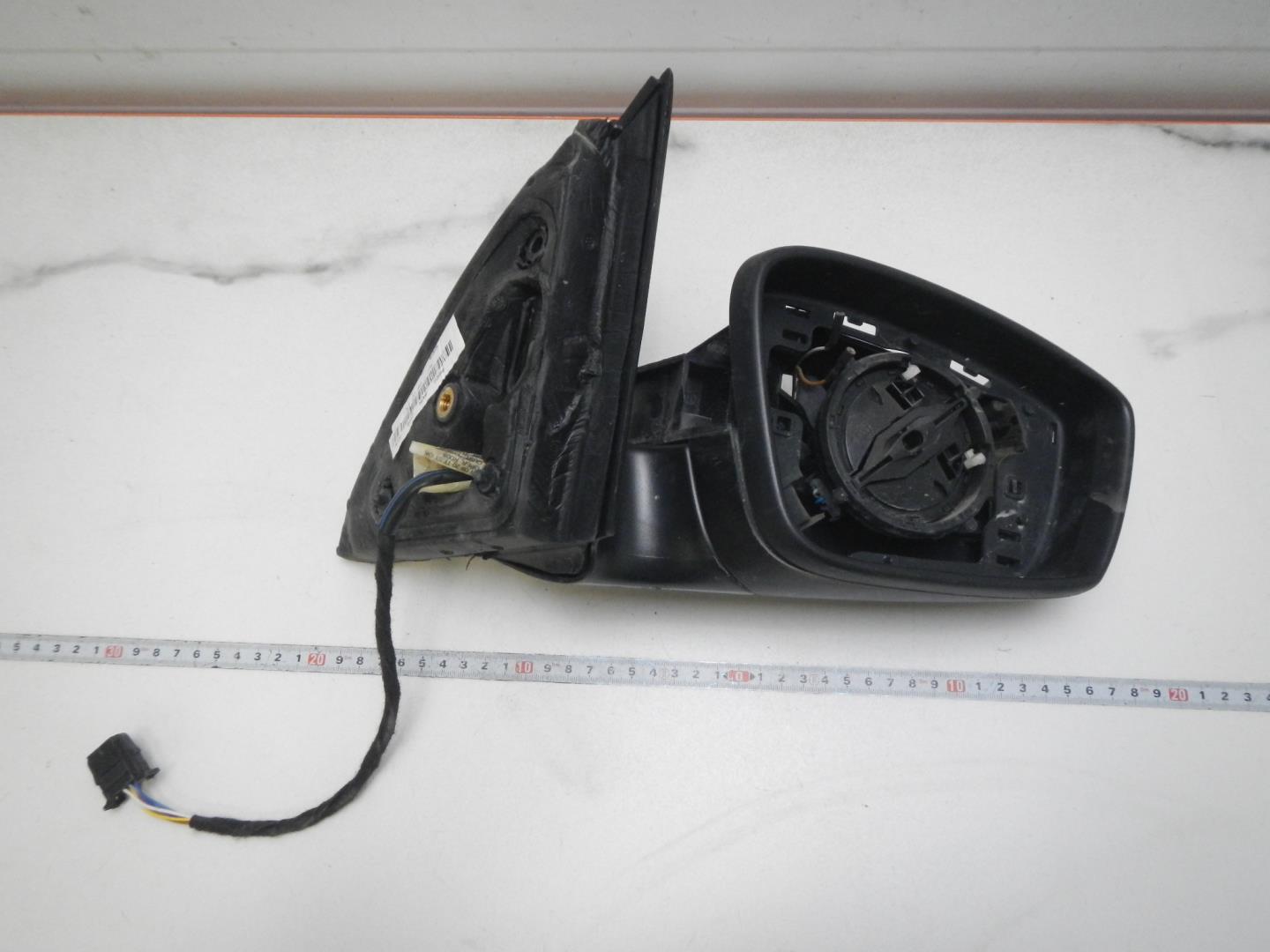 Зеркало правое электрическое