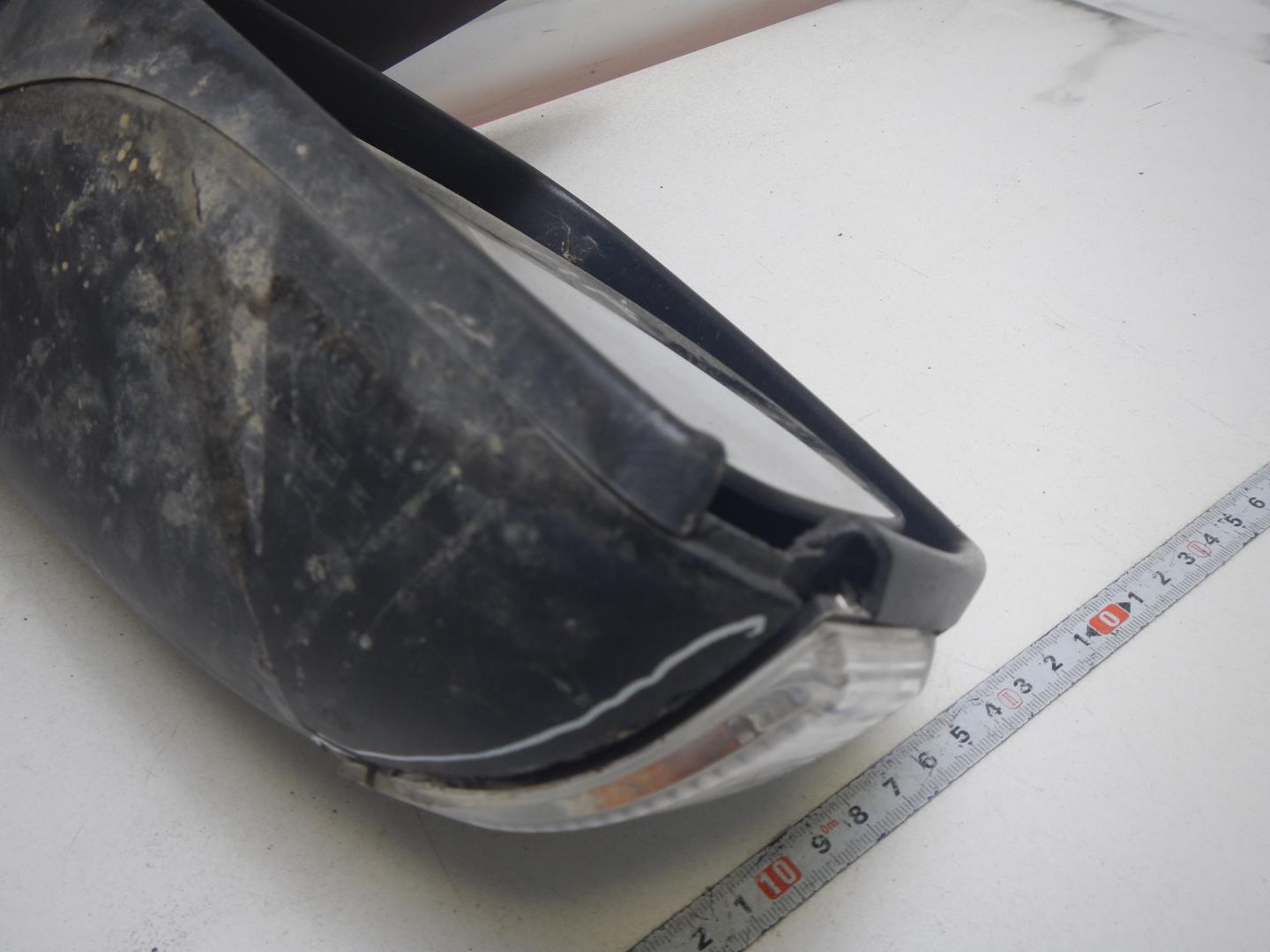 Зеркало правое электрическое