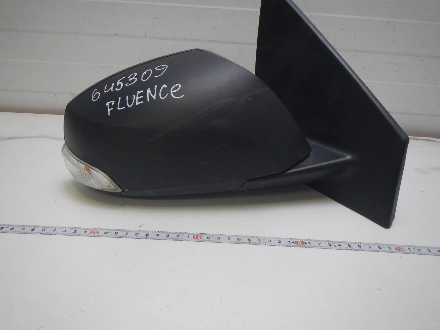 Зеркало правое электрическое