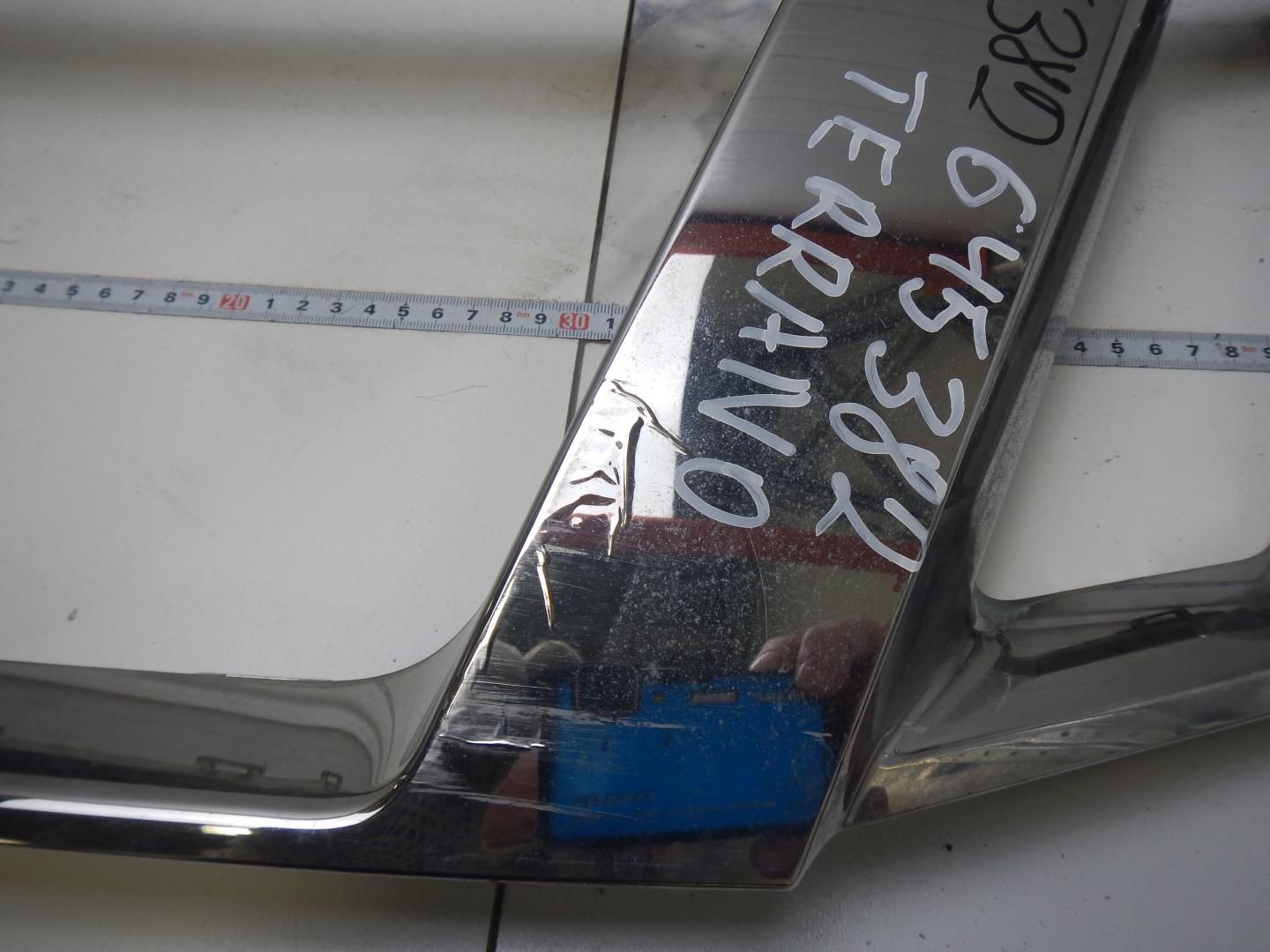 Накладка на решетку радиатора