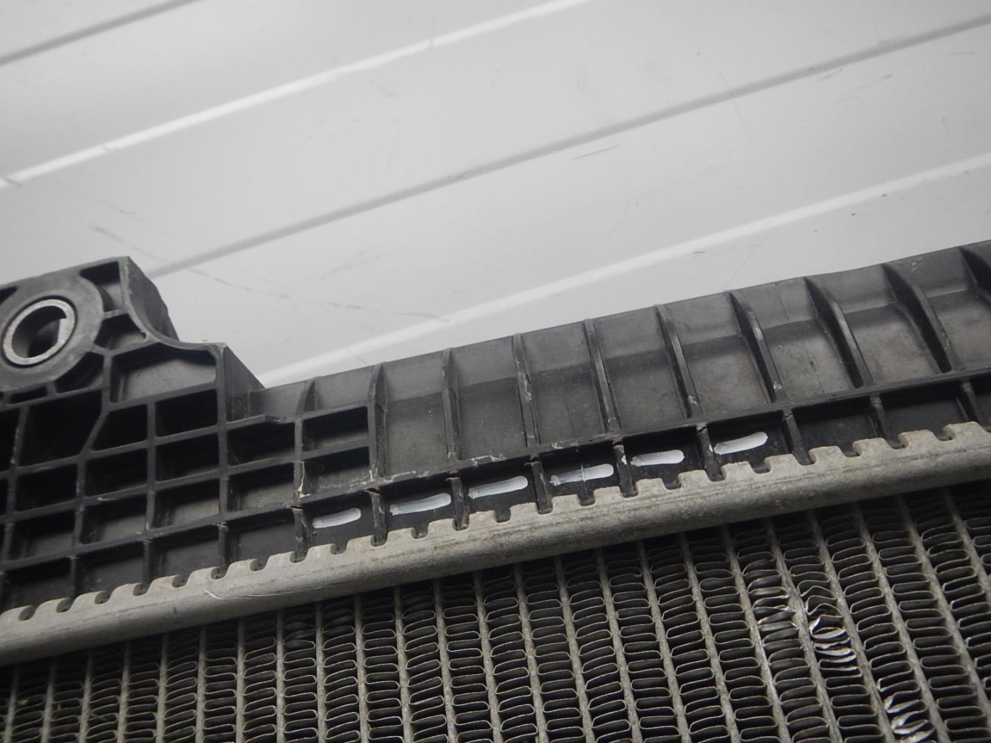 Радиатор охлаждения двигателя основной