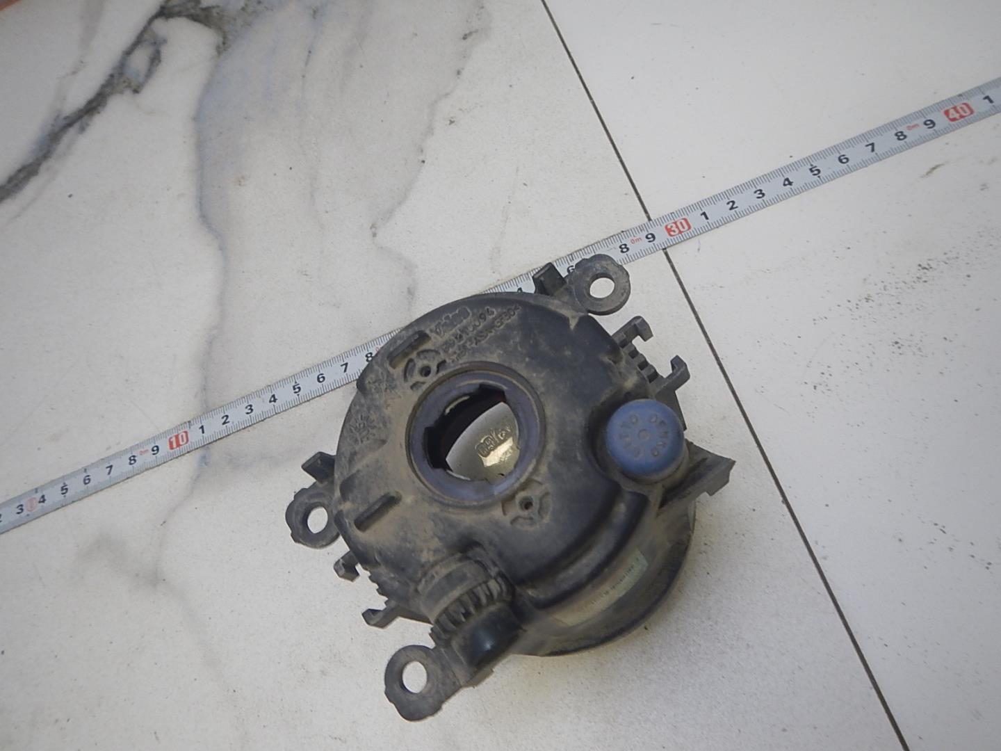 Фара противотуманная правая