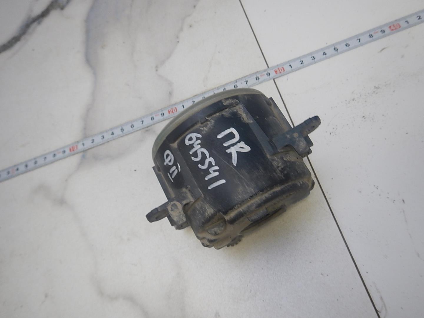 Фара противотуманная правая