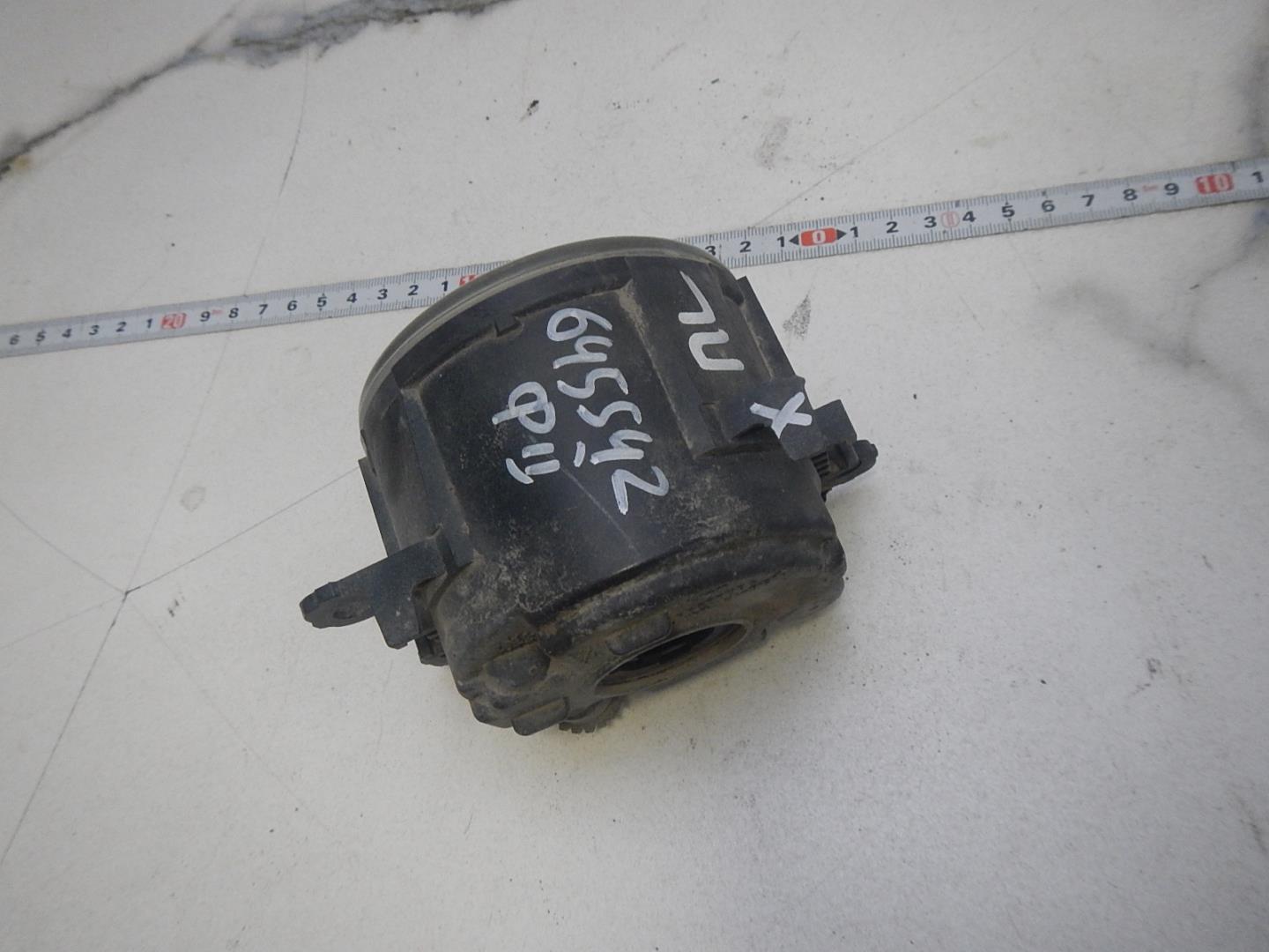 Фара противотуманная левая