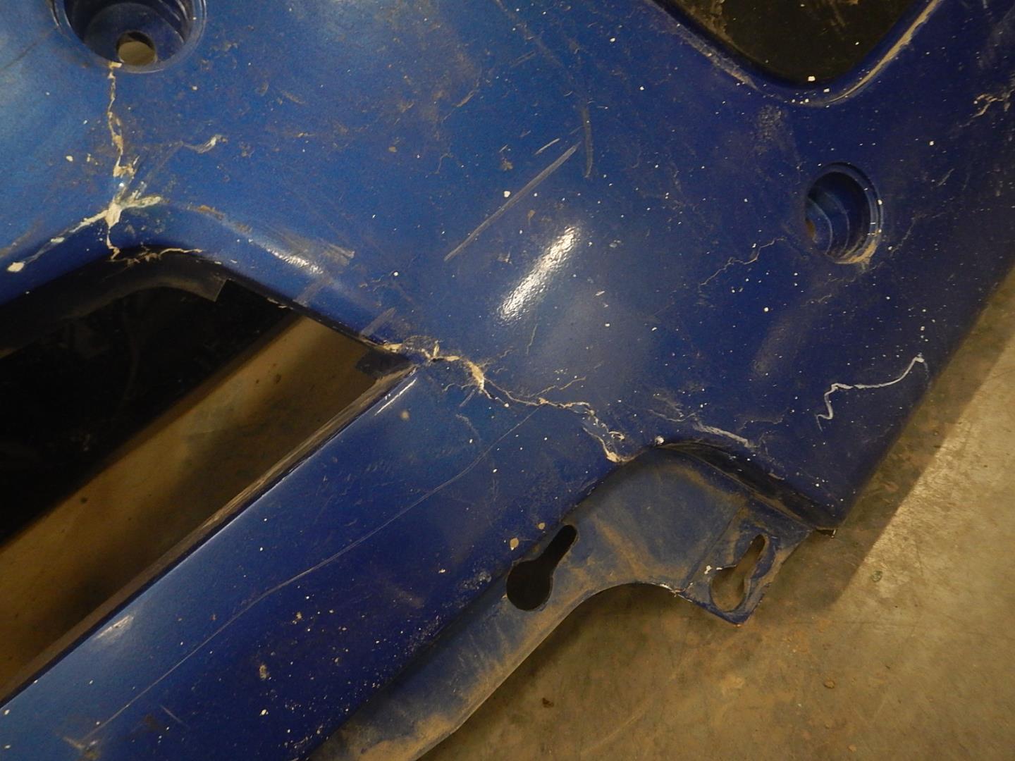 Бампер передний