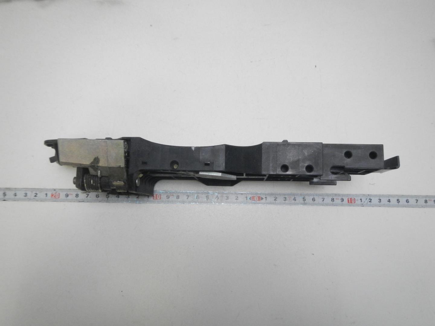 Кронштейн ручки