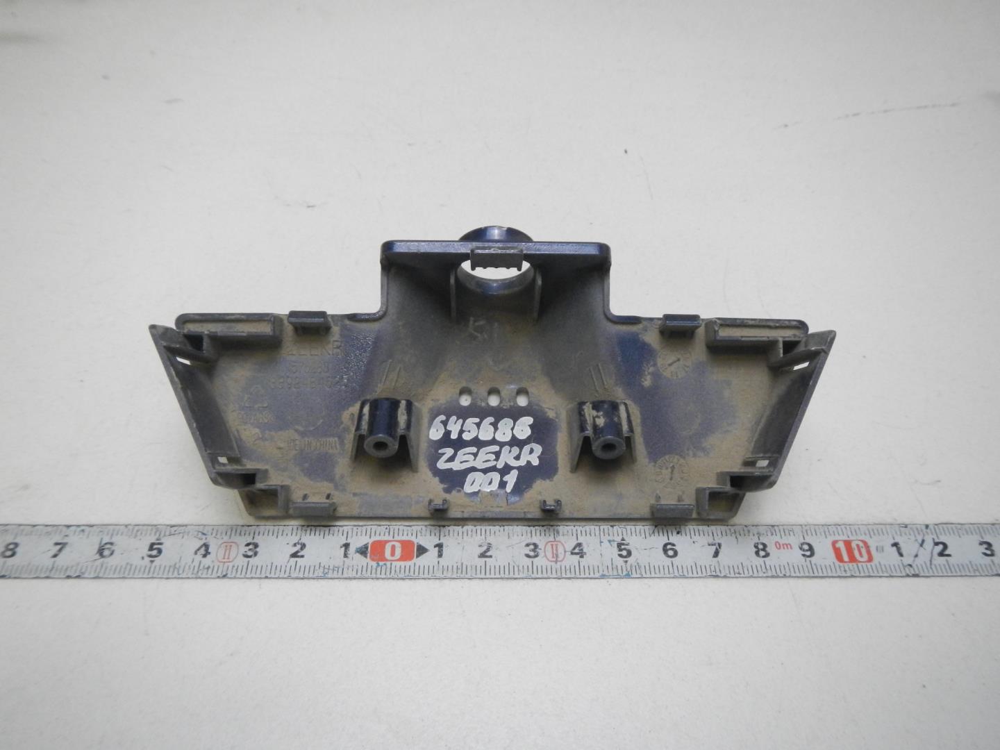 Накладка (кузов наружные)