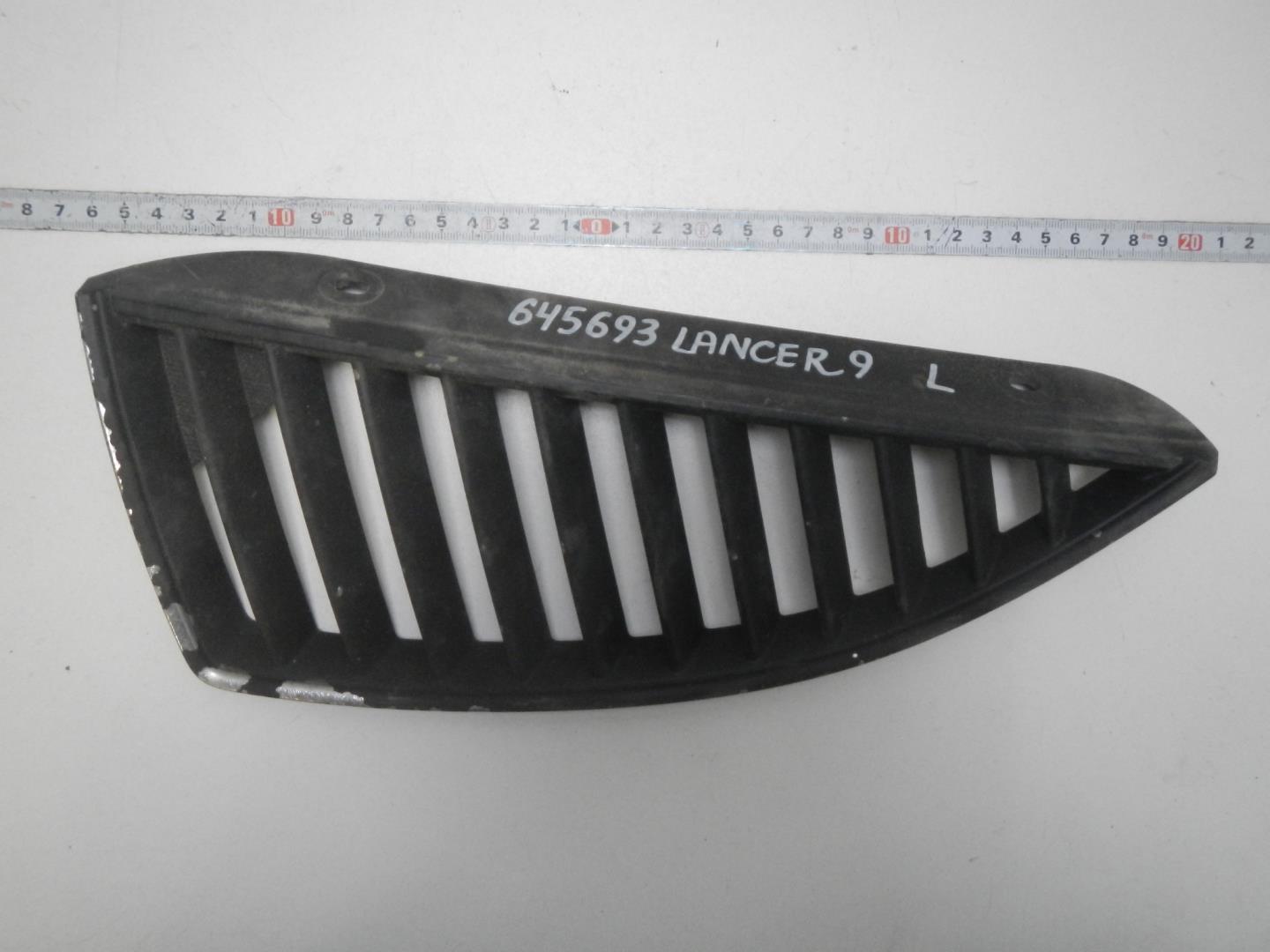 Решетка радиатора