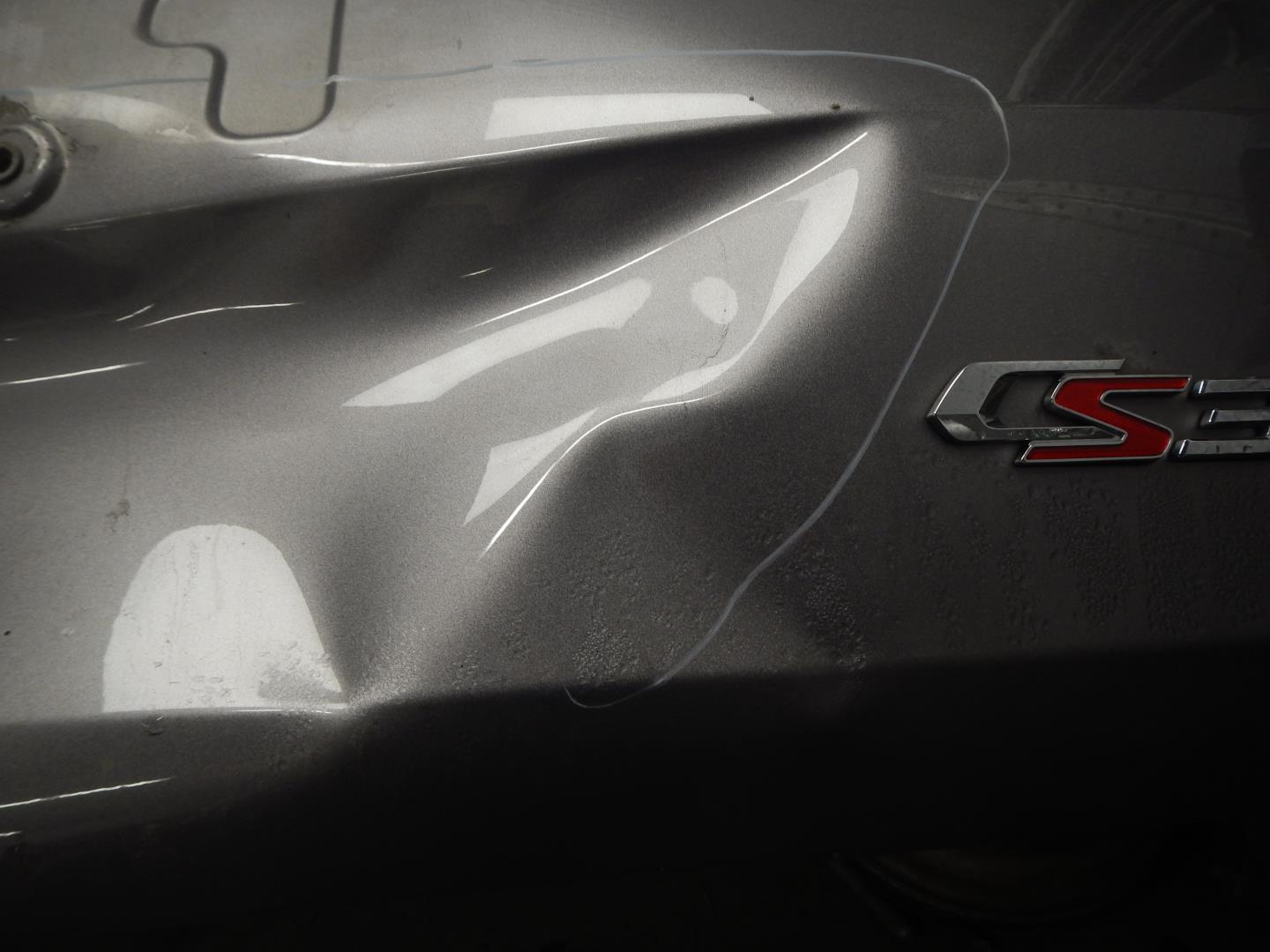 Дверь багажника