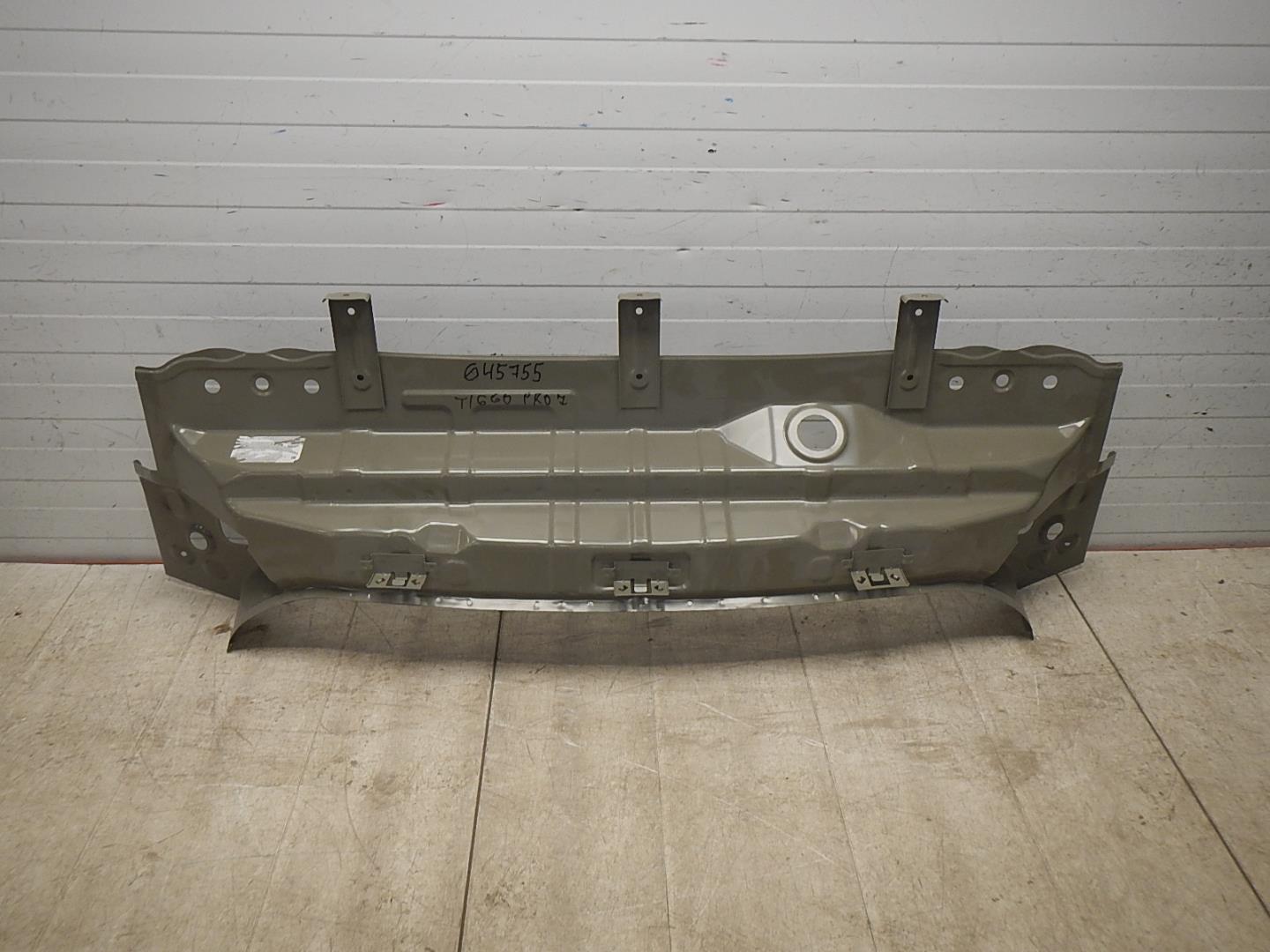 Панель задняя