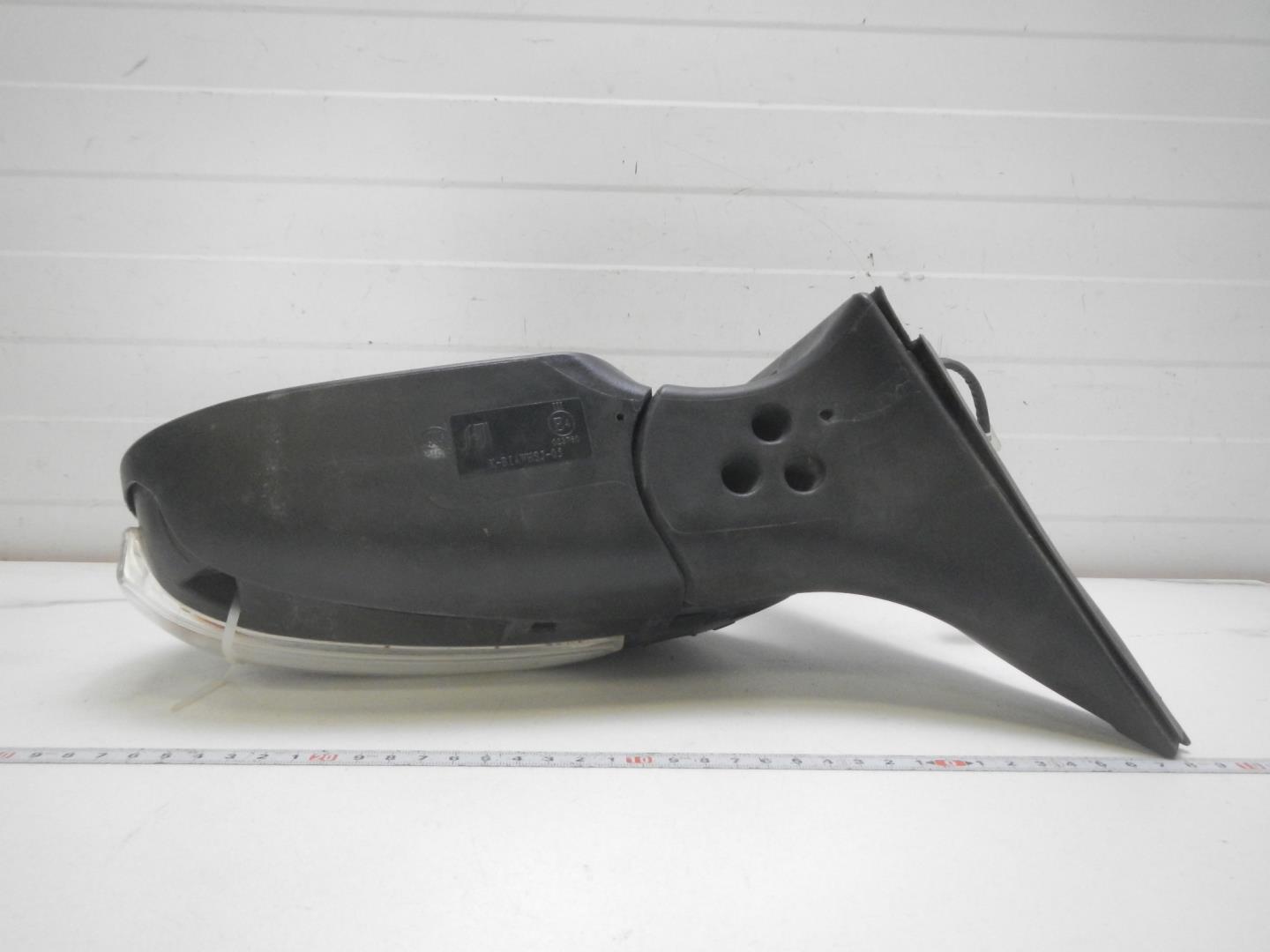 Зеркало левое электрическое