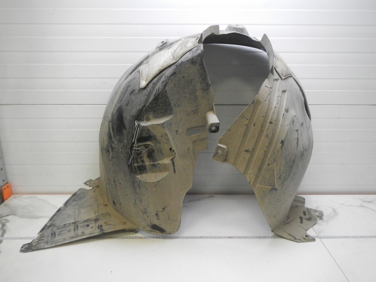 Локер передний правый