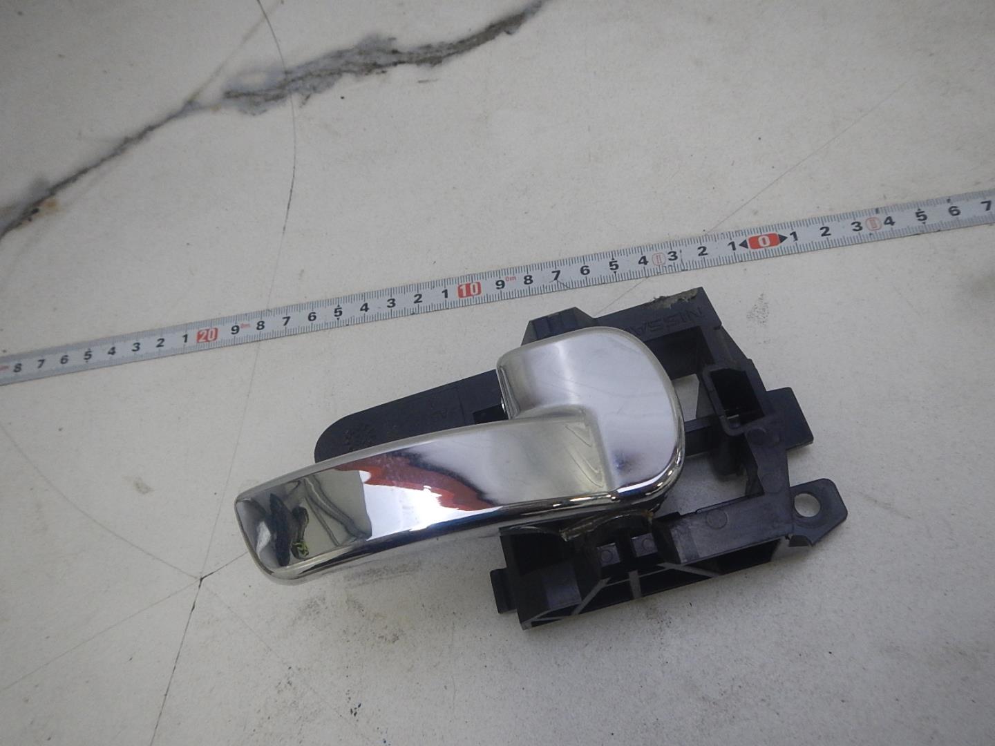 Ручка двери внутренняя правая