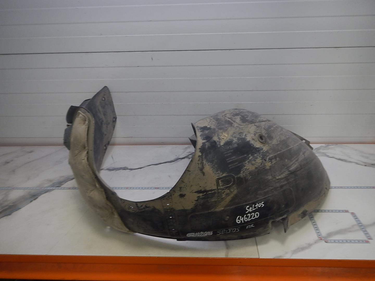 Локер передний правый