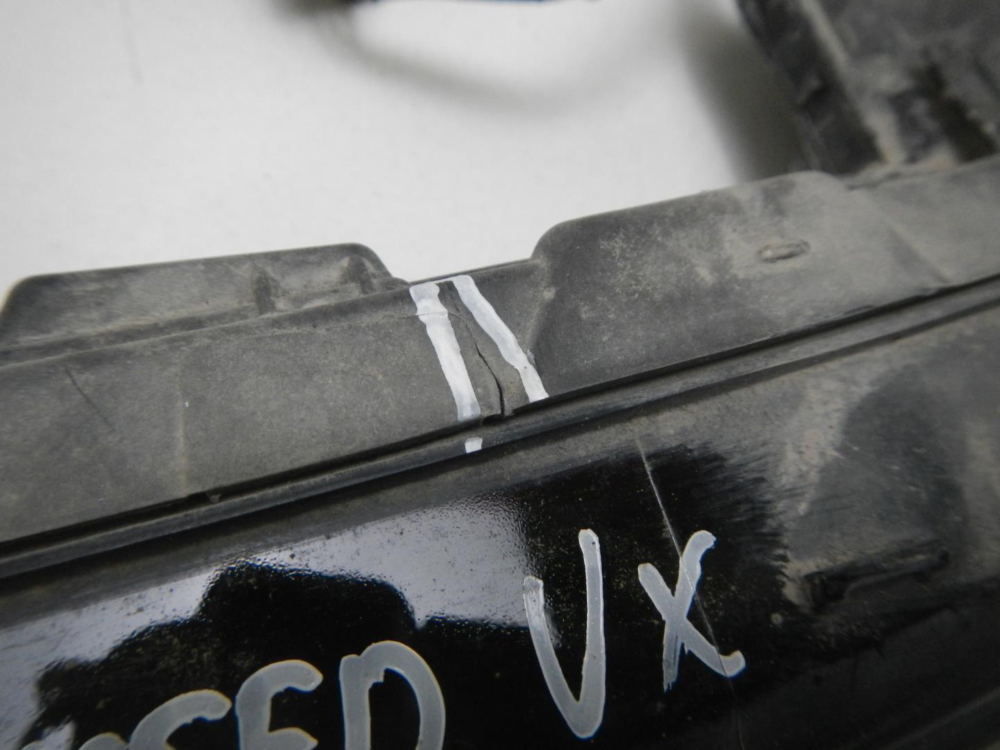 Фара дневного света левая (ходовые огни)