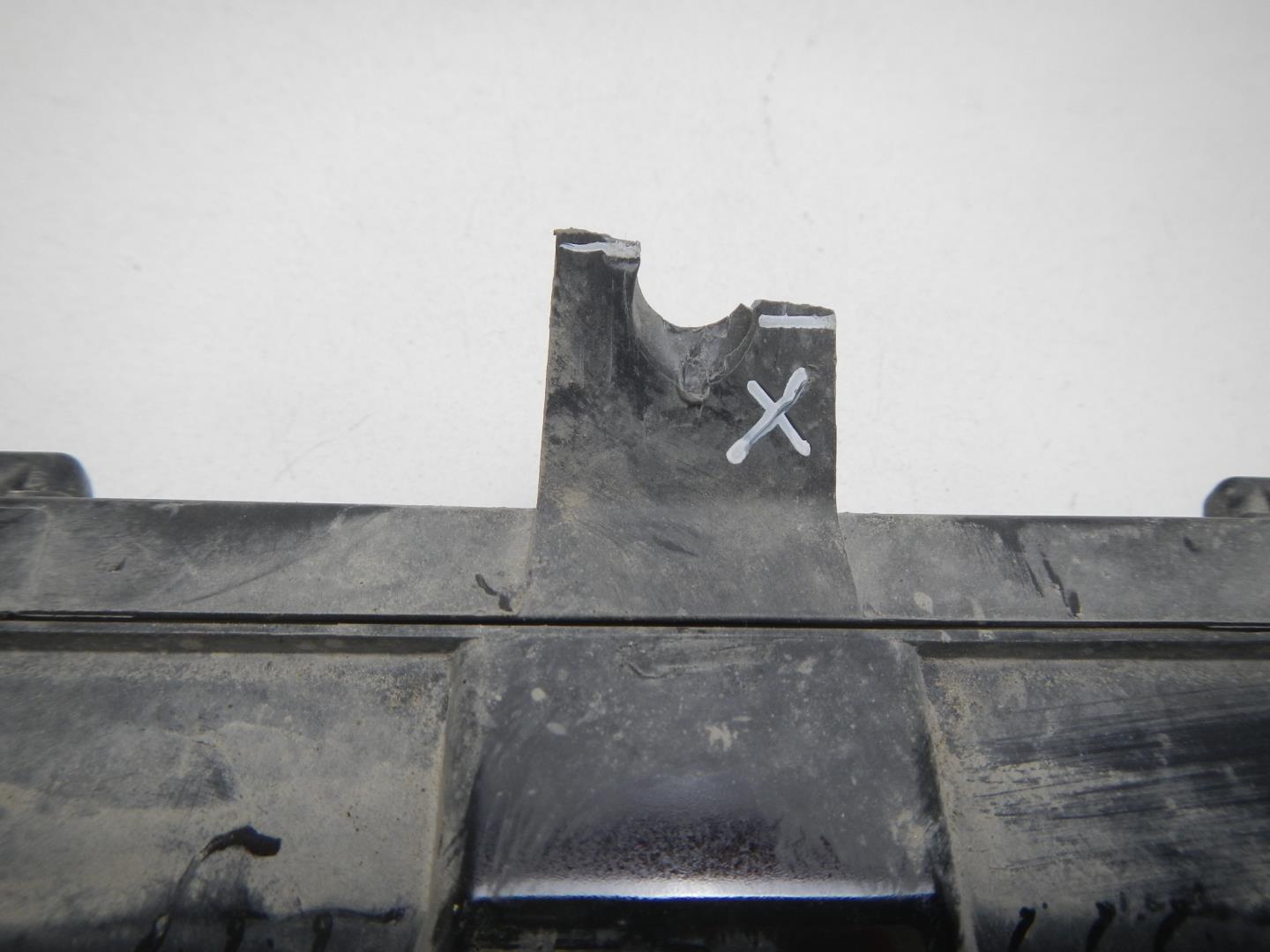 Фара дневного света левая (ходовые огни)