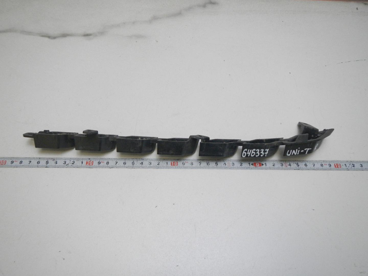 Накладка на решетку радиатора